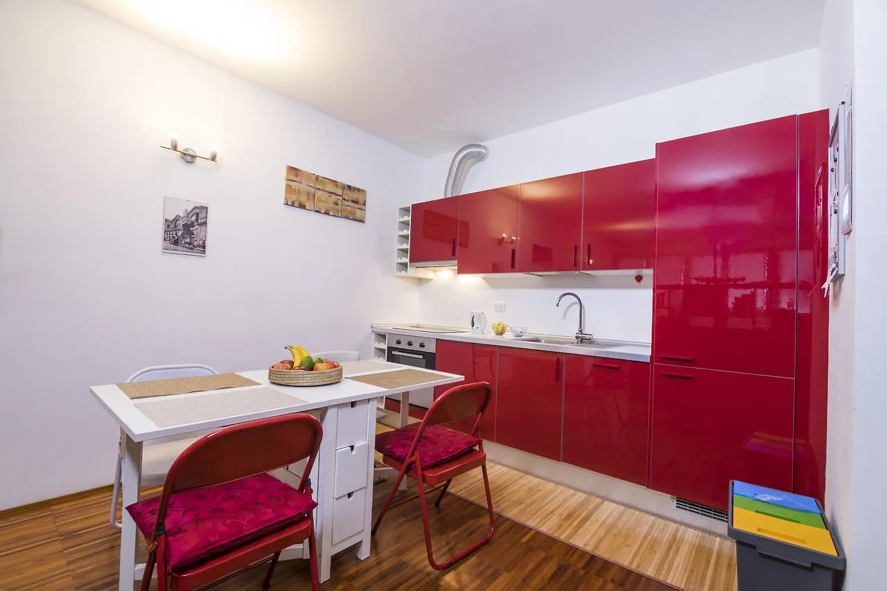 Apartment Via Nicastro Open Space Milan